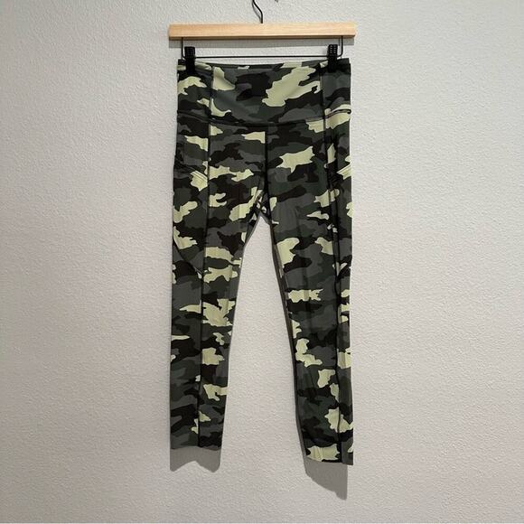 Lululemon Leggings Fast and Free High Rise Crop 23" Camo - Picture 5 of 12